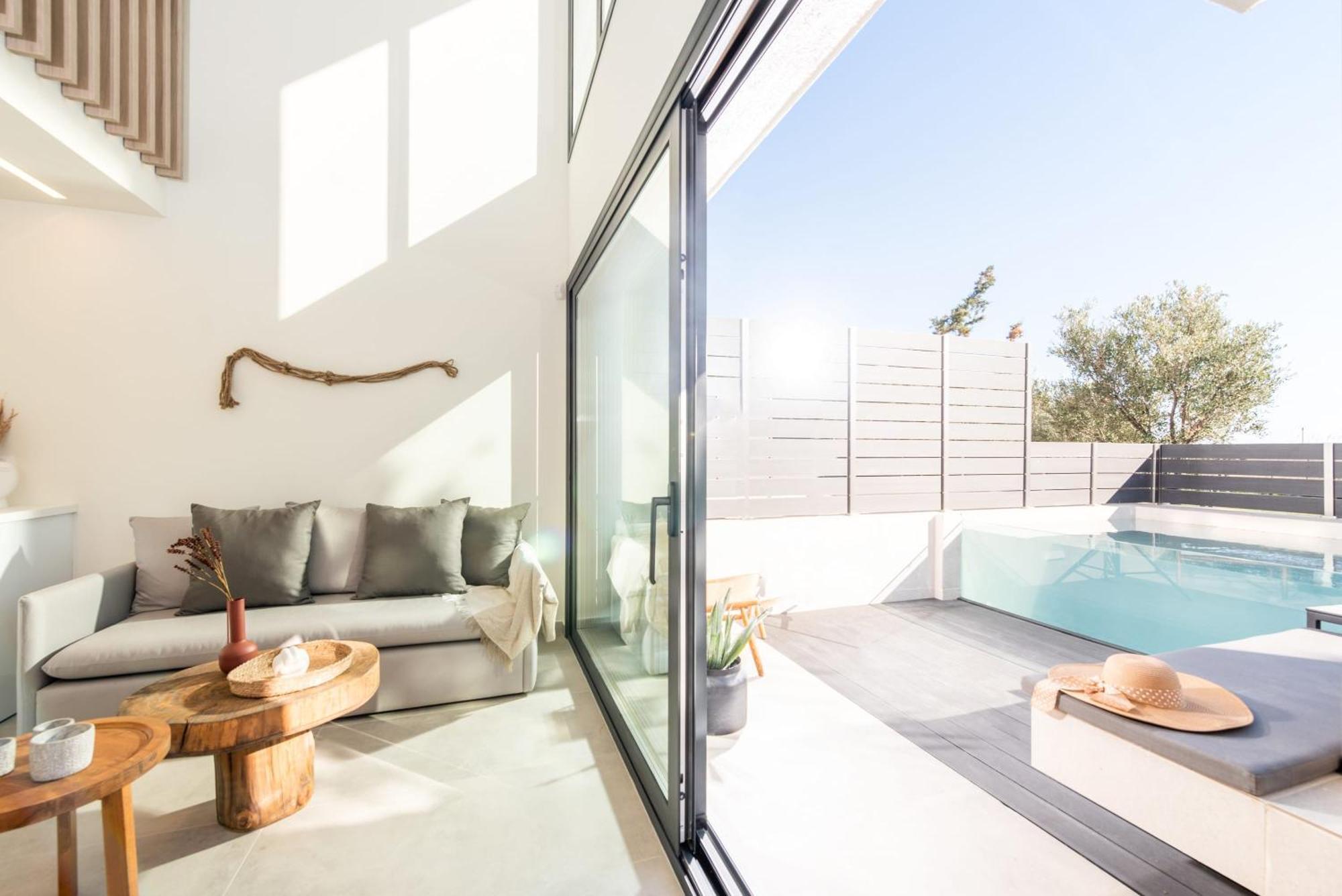 Serene Villas Halkidiki - Cfront Private Pool Nea Iraklia Exterior photo